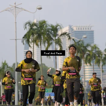 Runner Photo 6450529