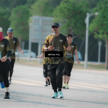 Runner Photo 6450537