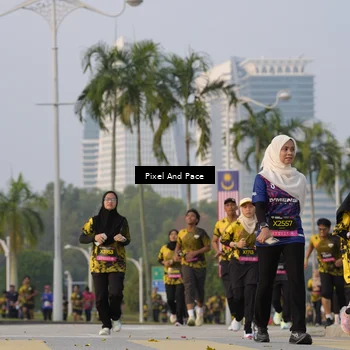 Runner Photo 6450545