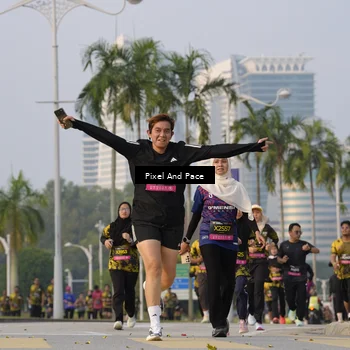 Runner Photo 6450557