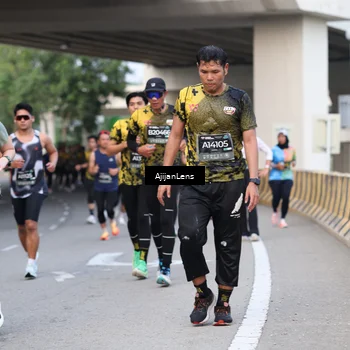 Runner Photo 6450559