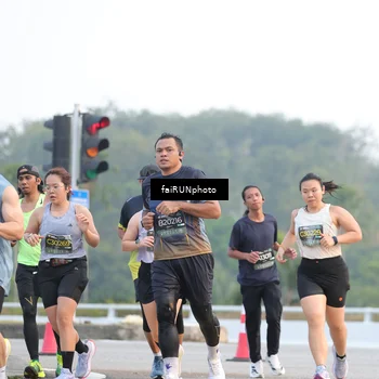 Runner Photo 6450564