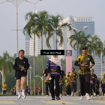 Runner Photo 6450569