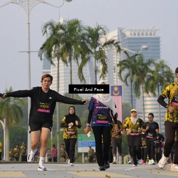 Runner Photo 6450570