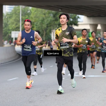 Runner Photo 6450597