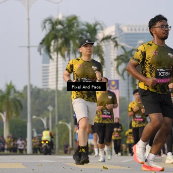 Runner Photo 6450599