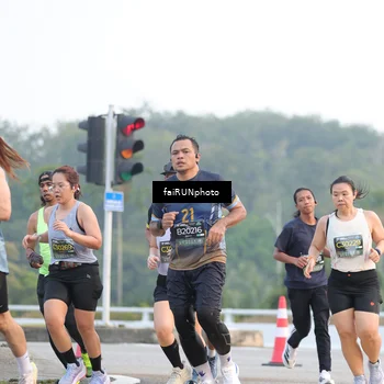 Runner Photo 6450607