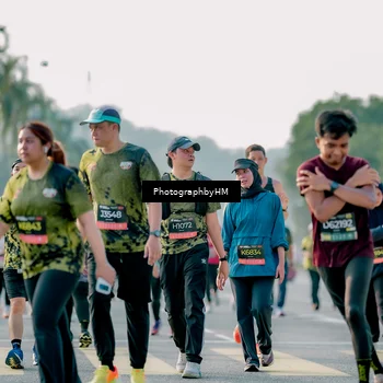 Runner Photo 6450626