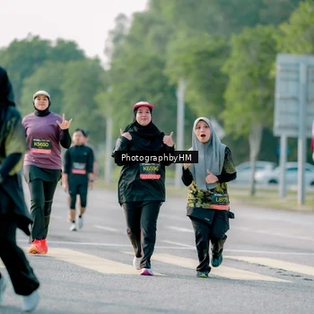 Runner Photo 6450638