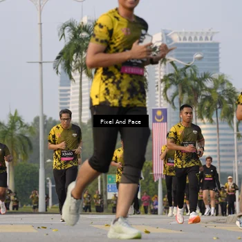 Runner Photo 6450647