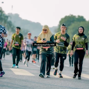 Runner Photo 6450648