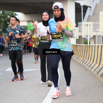 Runner Photo 6450668