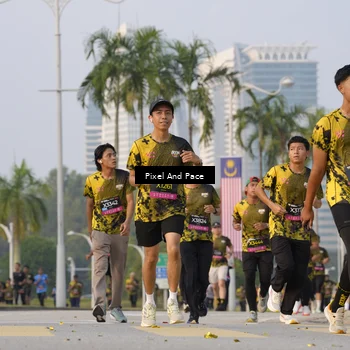Runner Photo 6450679