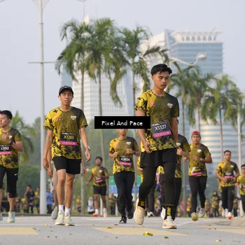 Runner Photo 6450690
