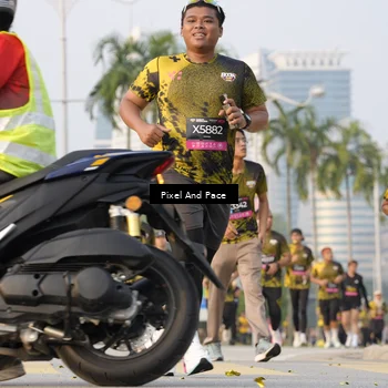 Runner Photo 6450702