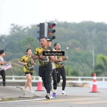 Runner Photo 6450705