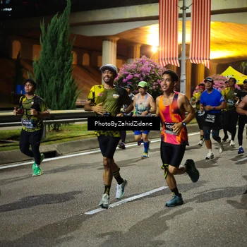Runner Photo 6450707