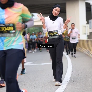 Runner Photo 6450710