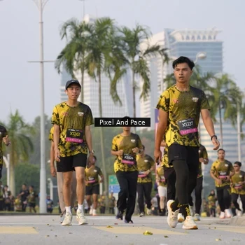 Runner Photo 6450713