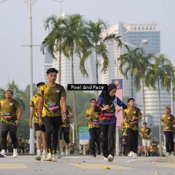Runner Photo 6450717