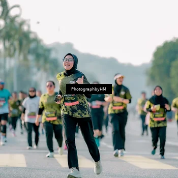 Runner Photo 6450729