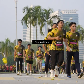 Runner Photo 6450732
