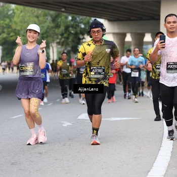Runner Photo 6450745