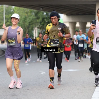 Runner Photo 6450752