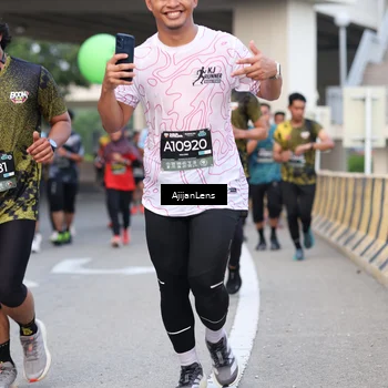 Runner Photo 6450753