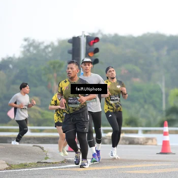 Runner Photo 6450789