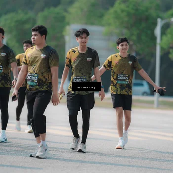 Runner Photo 6450811