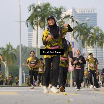 Runner Photo 6450825