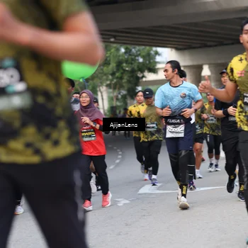 Runner Photo 6450829
