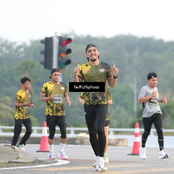Runner Photo 6450836