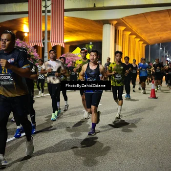 Runner Photo 6450840
