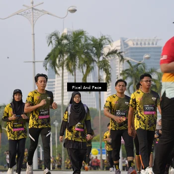 Runner Photo 6450843