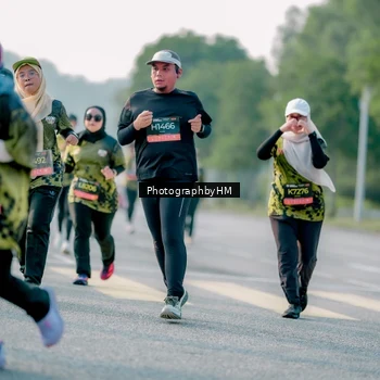 Runner Photo 6450851