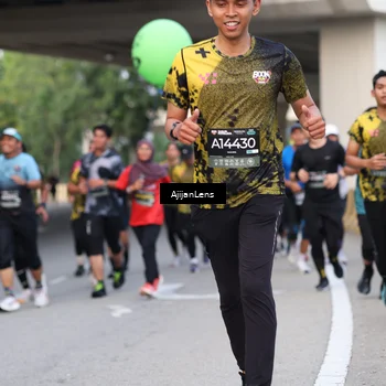 Runner Photo 6450854