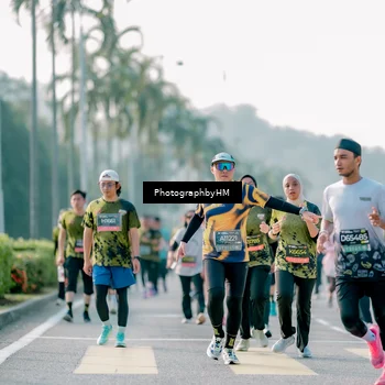 Runner Photo 6450856