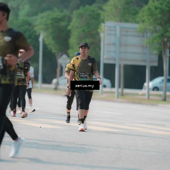 Runner Photo 6450860