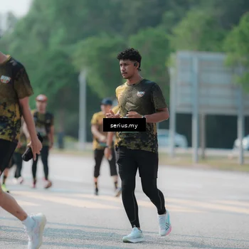 Runner Photo 6450862