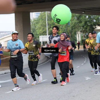 Runner Photo 6450875