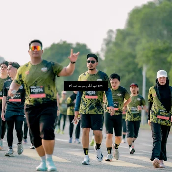 Runner Photo 6450886