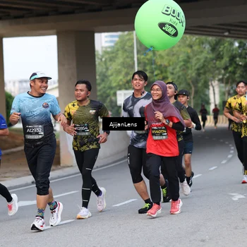 Runner Photo 6450889