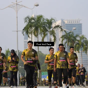 Runner Photo 6450901