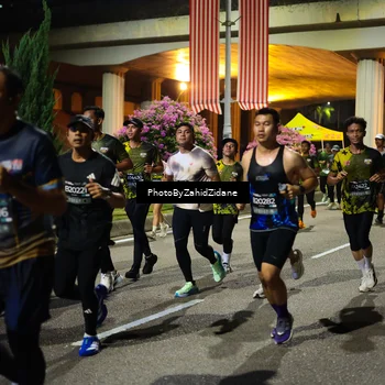 Runner Photo 6450903