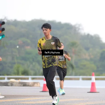 Runner Photo 6450914
