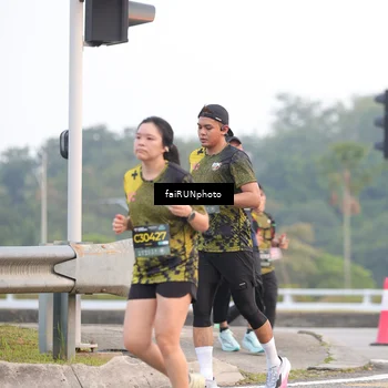 Runner Photo 6450916