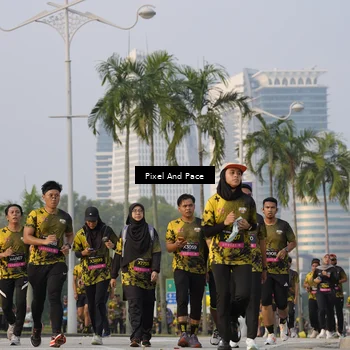 Runner Photo 6450921