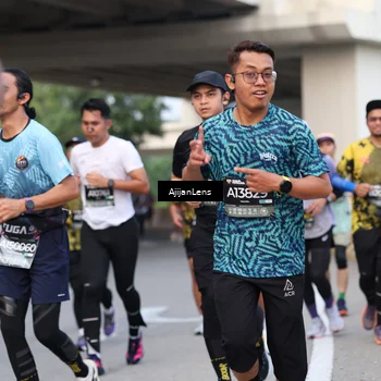 Runner Photo 6450925